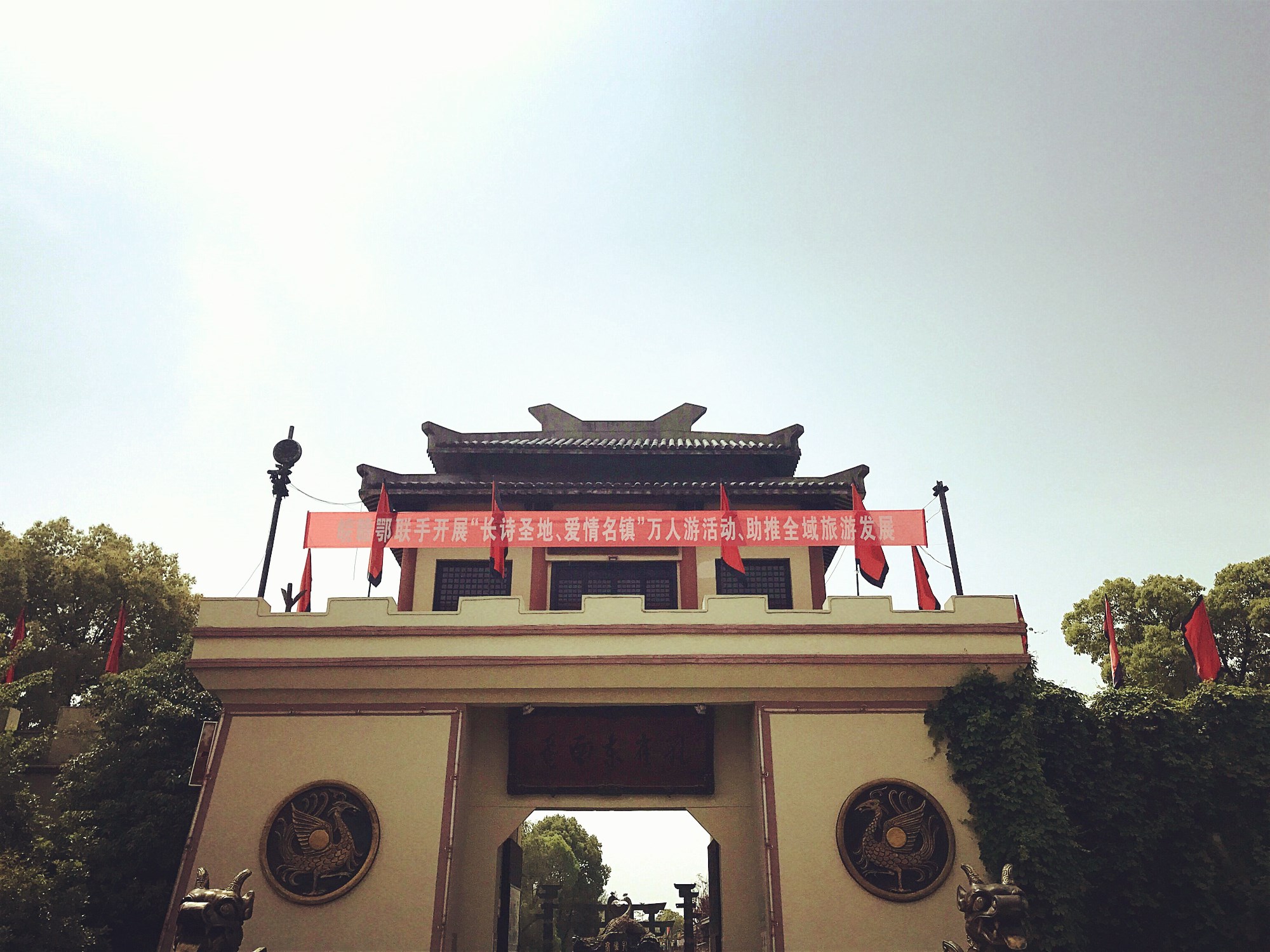 万人游孔雀东南飞,这个场面得有多大?(图1) 万人游孔雀东南飞,这个场面得有多大?(图1)