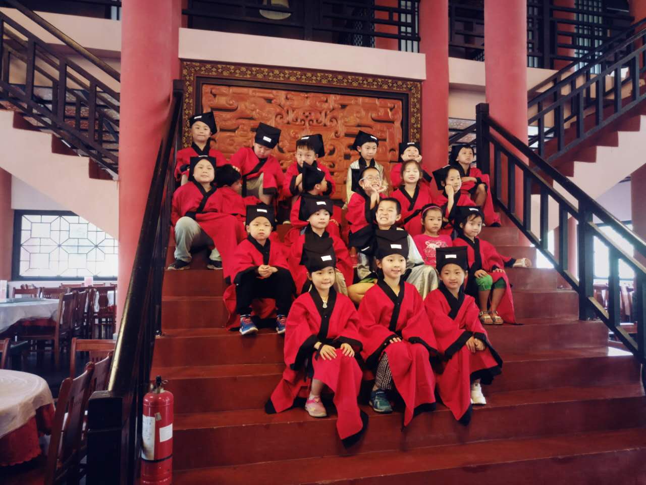 走进孔雀东南飞,体验“汉文化学堂”(图2) 走进孔雀东南飞,体验“汉文化学堂”(图2)