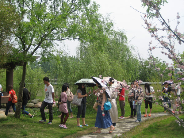 孔雀东南飞景区举办导游员实训活动(图4) 点击浏览下一页