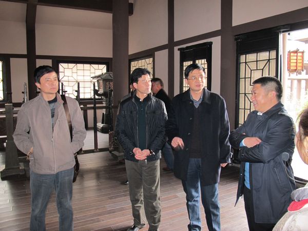 安徽省文化厅江刘伍副厅长来孔雀东南飞文化产业基地视察调研(图4) 点击浏览下一页