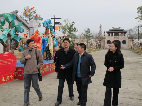 安徽省文化厅江刘伍副厅长来孔雀东南飞文化产业基地视察调研(图7) 点击浏览下一页