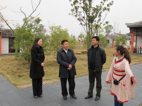 安徽省文化厅江刘伍副厅长来孔雀东南飞文化产业基地视察调研(图8) 点击浏览下一页