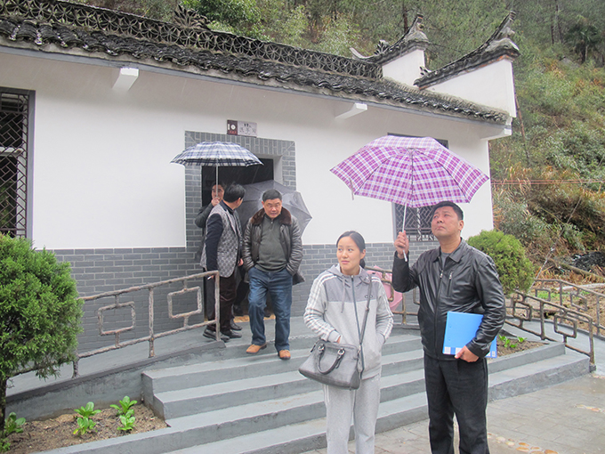 省旅游局专家组到天龙关景区对旅游厕所建设情况进行检查(图4) 点击浏览下一页