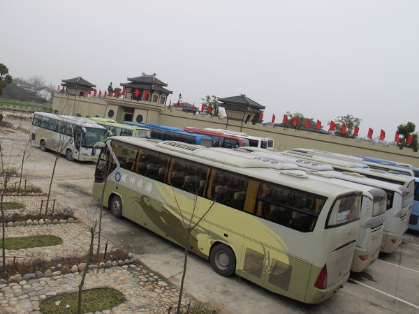 南京—孔雀东南飞景区(图1) 点击浏览下一页